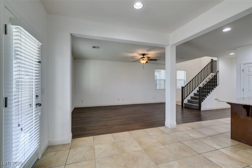 7640 Houston Peak, Las Vegas, NV 89166