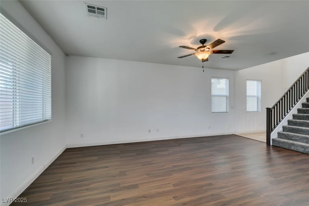 7640 Houston Peak, Las Vegas, NV 89166