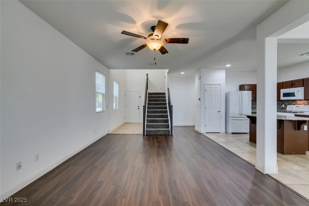 7640 Houston Peak, Las Vegas, NV 89166