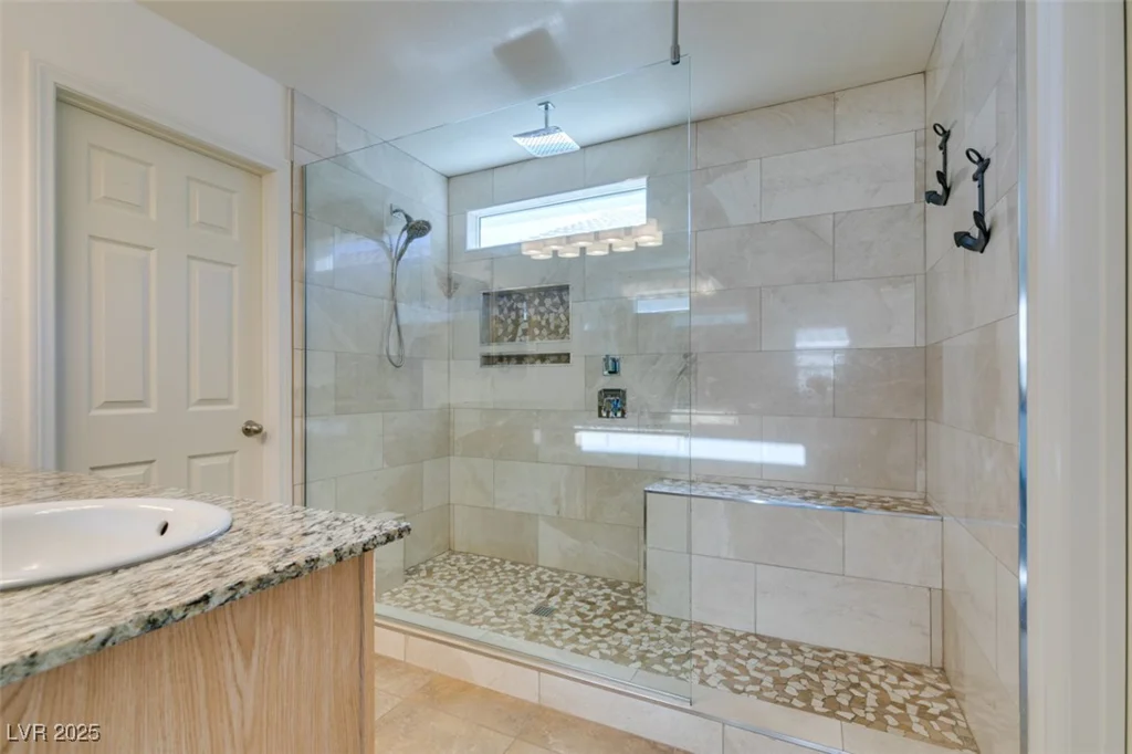 7640 Houston Peak, Las Vegas, NV 89166