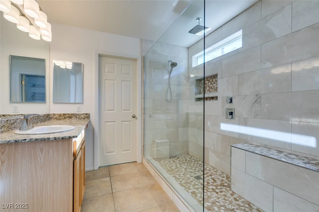 7640 Houston Peak, Las Vegas, NV 89166