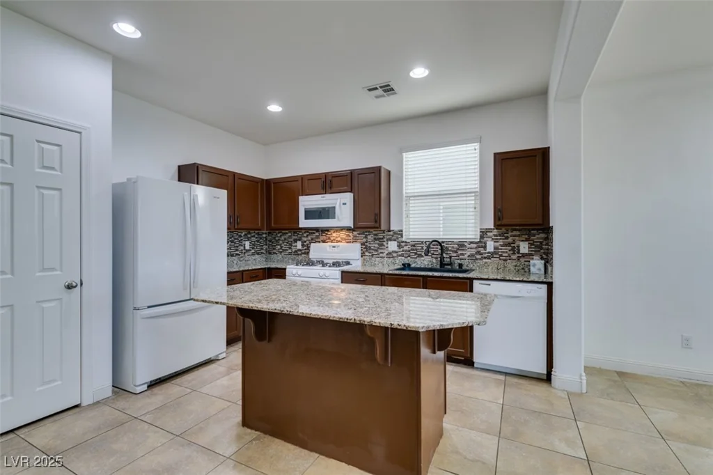 7640 Houston Peak, Las Vegas, NV 89166