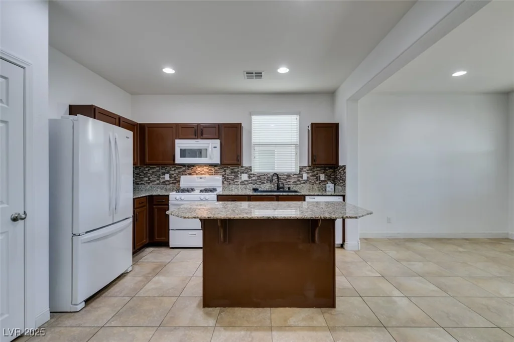 7640 Houston Peak, Las Vegas, NV 89166