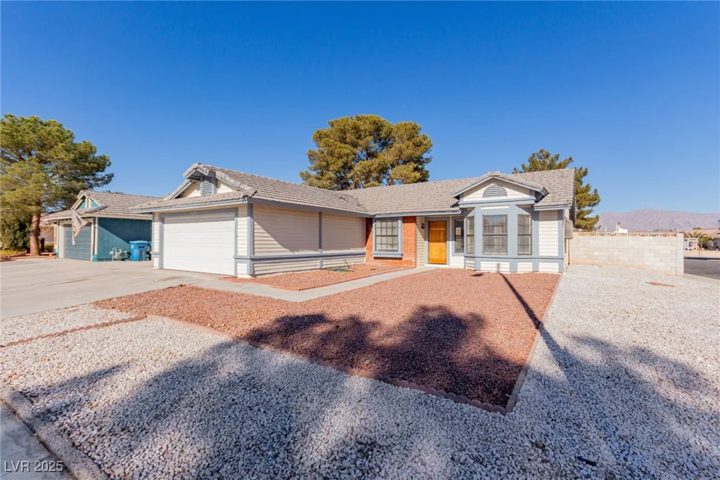 6200 Budnick, Las Vegas, NV 89130
