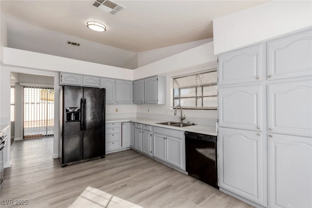 6200 Budnick, Las Vegas, NV 89130