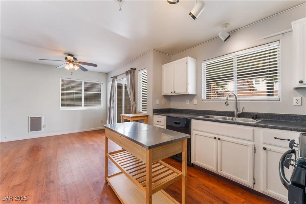 6712 Painted Canyon, Las Vegas, NV 89130