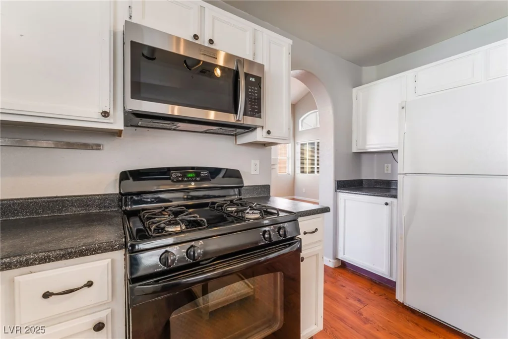 6712 Painted Canyon, Las Vegas, NV 89130