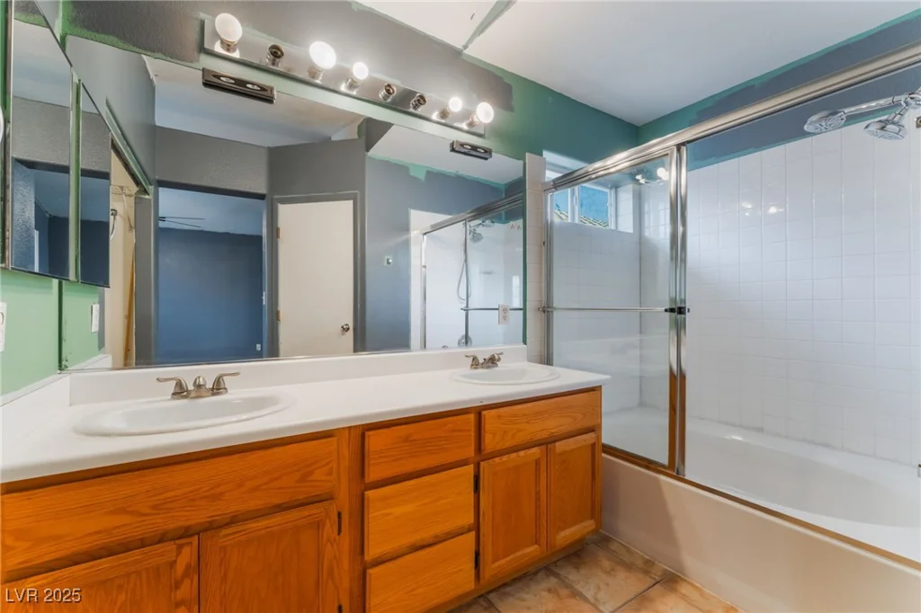 6712 Painted Canyon, Las Vegas, NV 89130