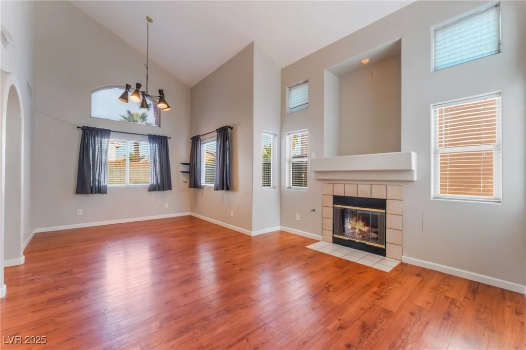 6712 Painted Canyon, Las Vegas, NV 89130