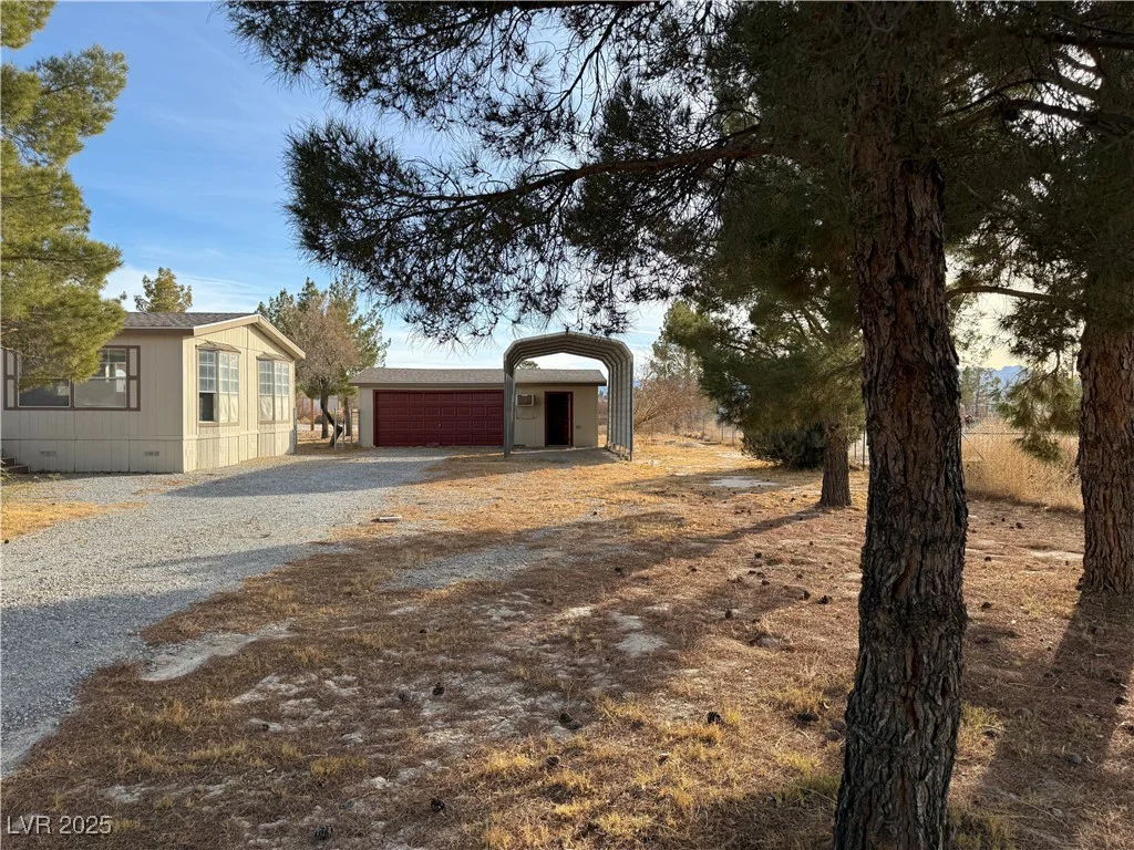 1381 Greta, Pahrump, NV 89060