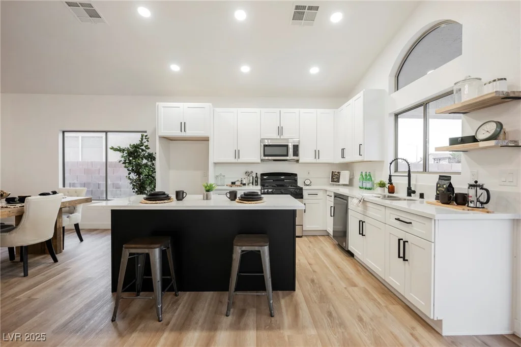 6304 Tanzanite, Las Vegas, NV 89130