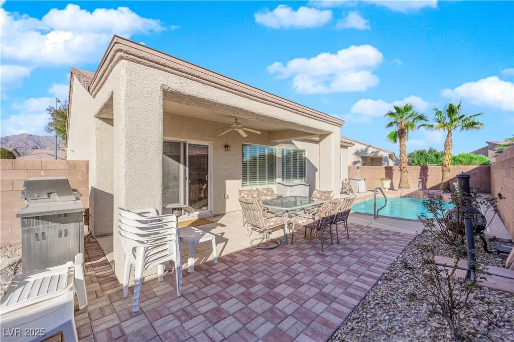 2525 Shore Bird, North Las Vegas, NV 89084