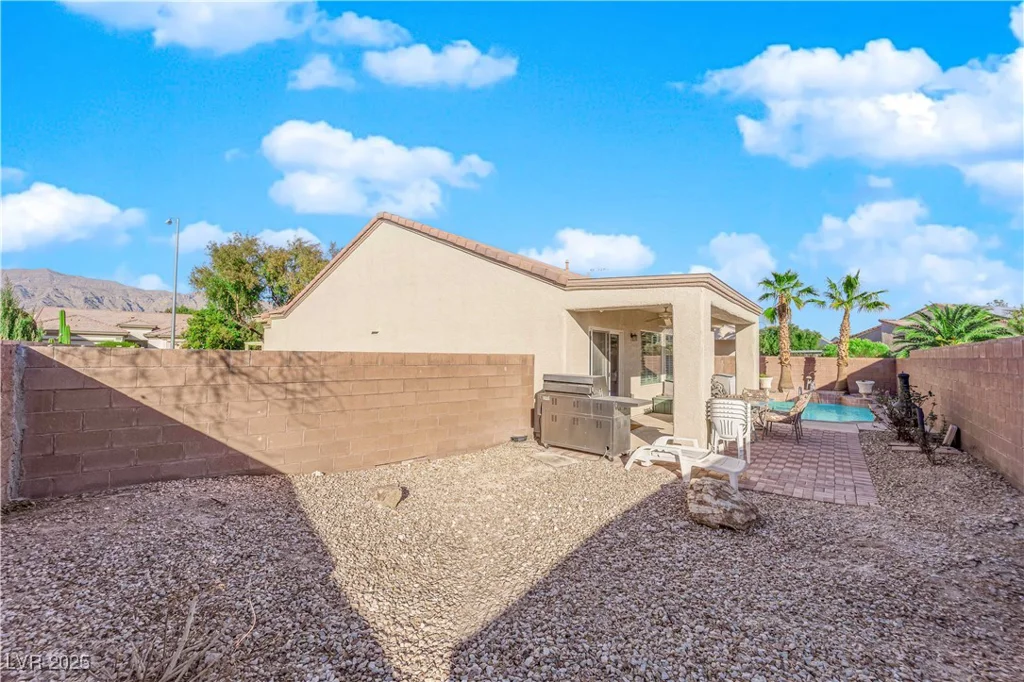 2525 Shore Bird, North Las Vegas, NV 89084