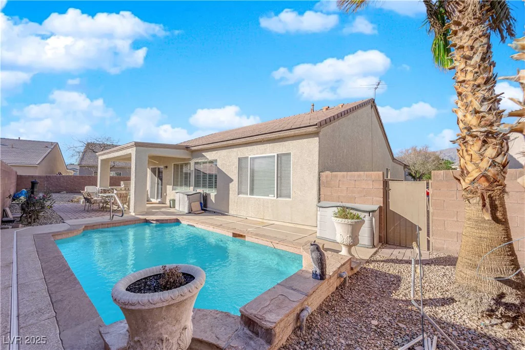2525 Shore Bird, North Las Vegas, NV 89084