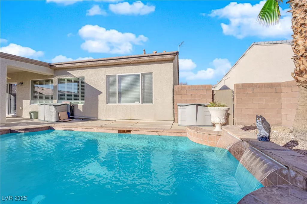 2525 Shore Bird, North Las Vegas, NV 89084