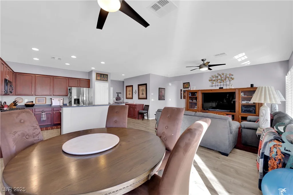 2525 Shore Bird, North Las Vegas, NV 89084