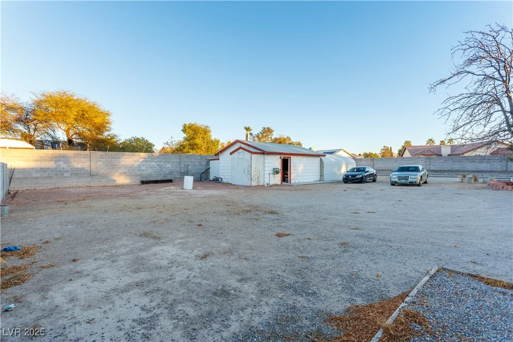 4300 San Mateo, North Las Vegas, NV 89032