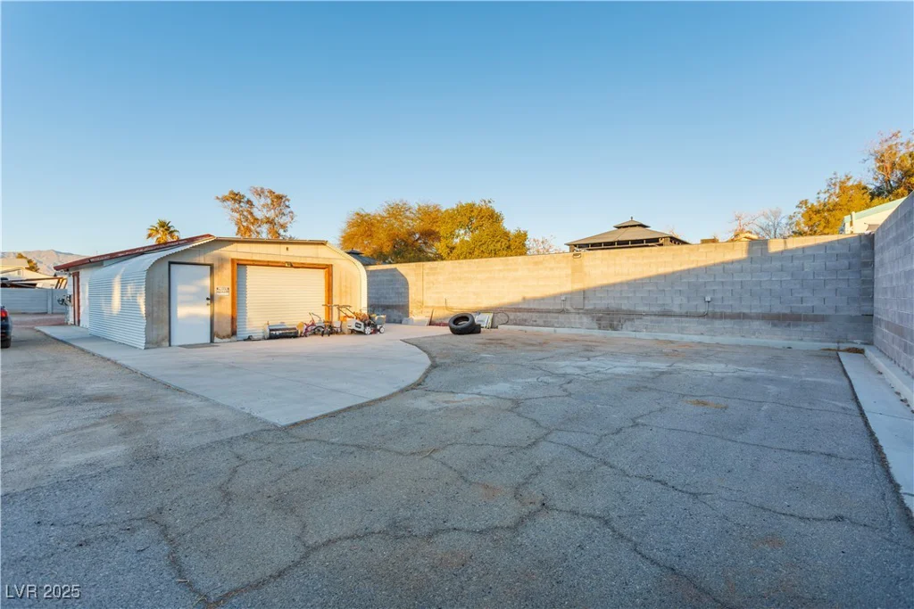 4300 San Mateo, North Las Vegas, NV 89032