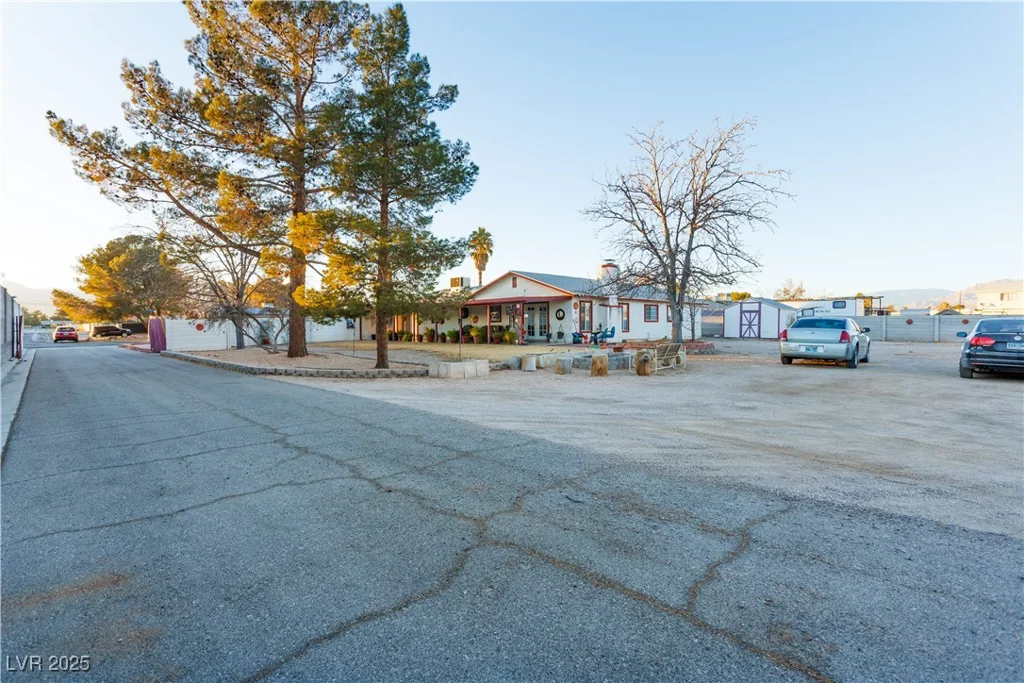 4300 San Mateo, North Las Vegas, NV 89032
