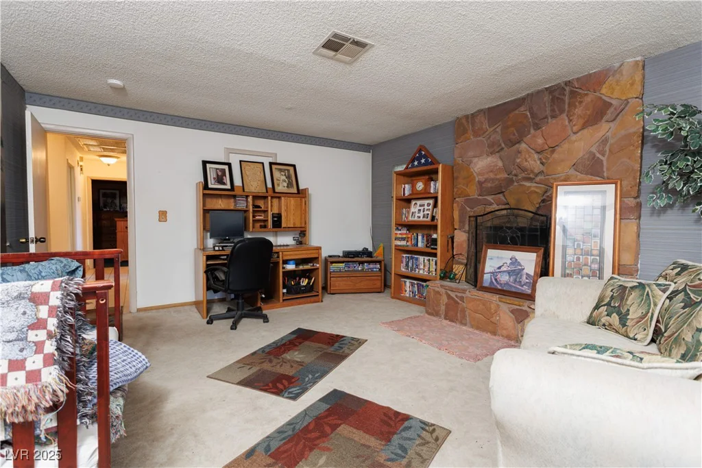 4300 San Mateo, North Las Vegas, NV 89032
