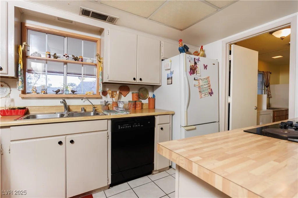 4300 San Mateo, North Las Vegas, NV 89032