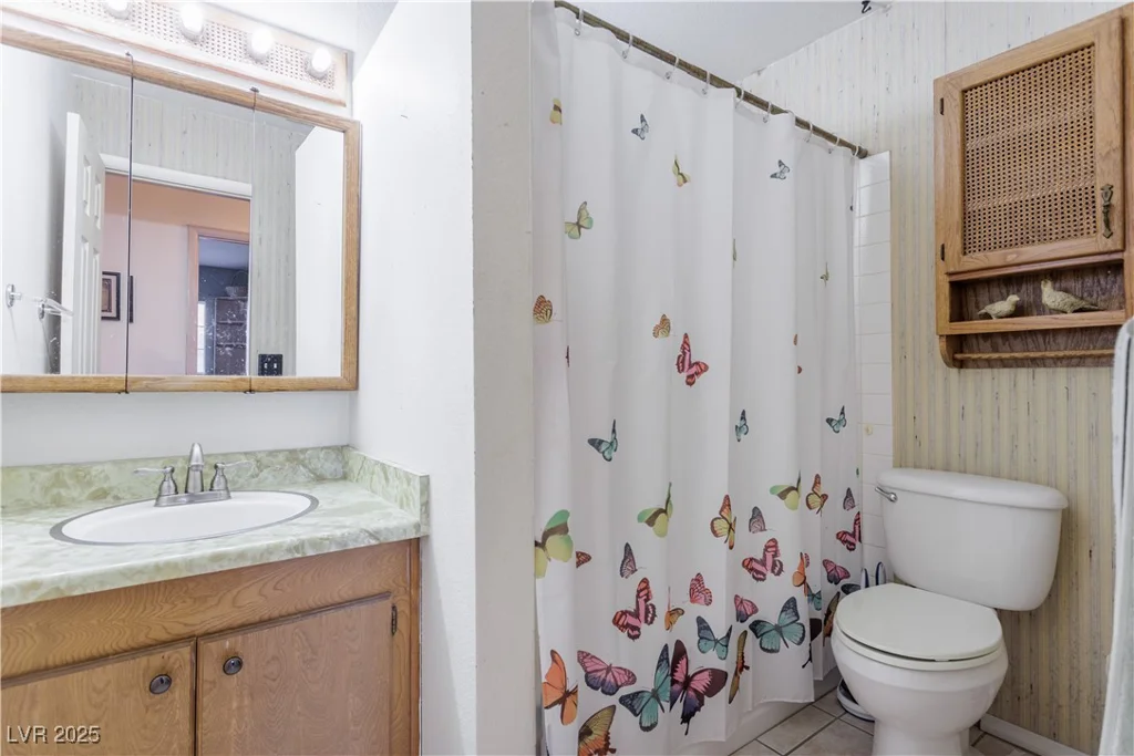 4300 San Mateo, North Las Vegas, NV 89032