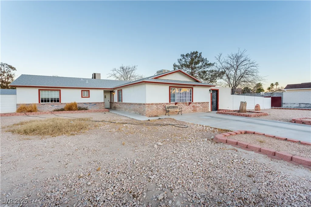 4300 San Mateo, North Las Vegas, NV 89032