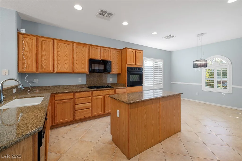2204 Twin Falls, Henderson, NV 89044