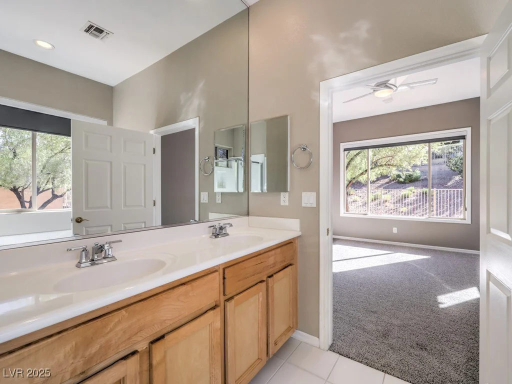 12 Fallows Fire, Henderson, NV 89052