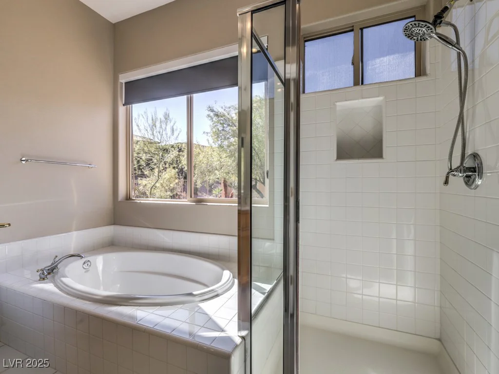 12 Fallows Fire, Henderson, NV 89052