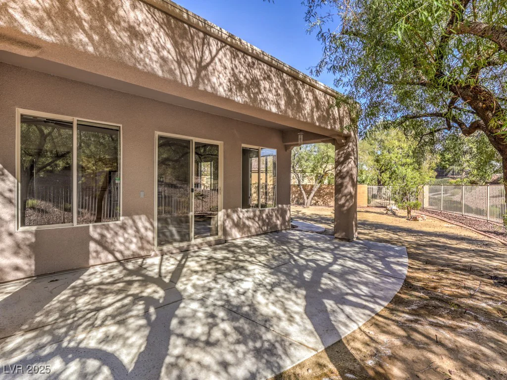 12 Fallows Fire, Henderson, NV 89052
