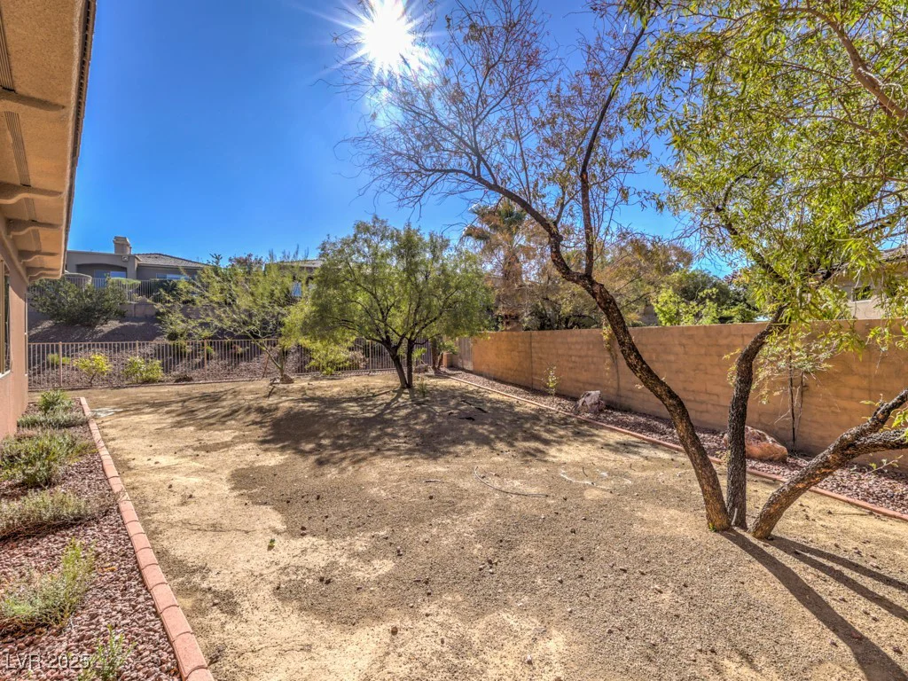 12 Fallows Fire, Henderson, NV 89052
