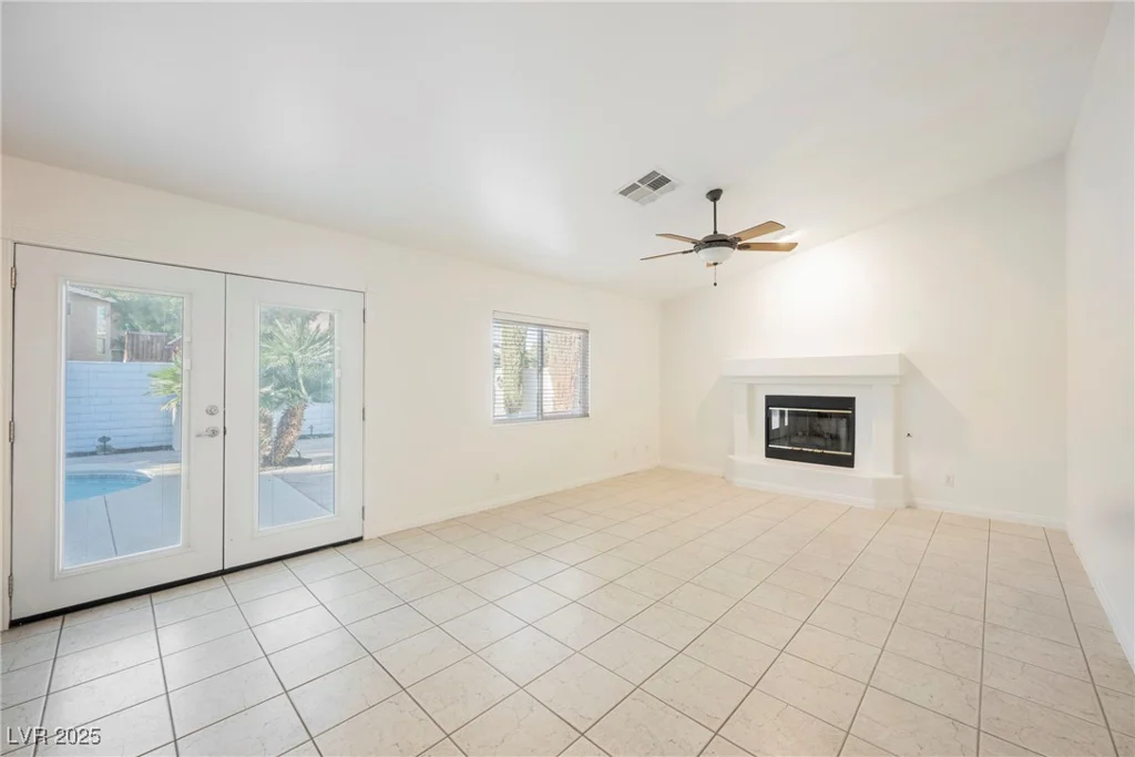 2424 Ping, Henderson, NV 89074