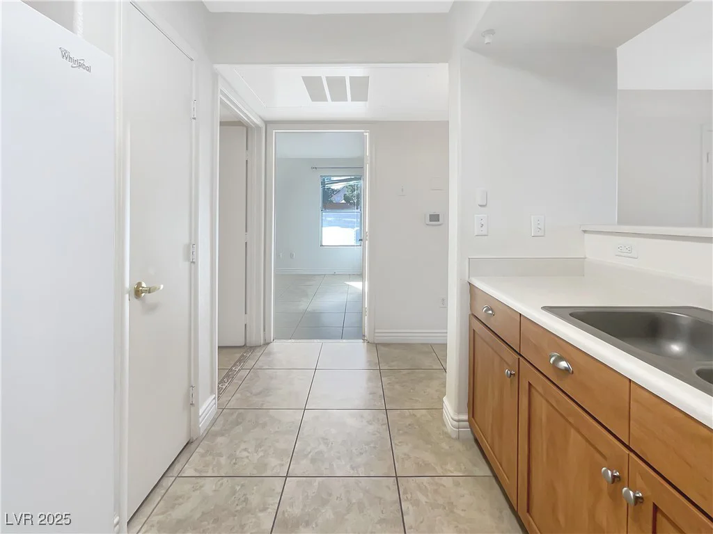 2300 Silverado Ranch, Las Vegas, NV 89183