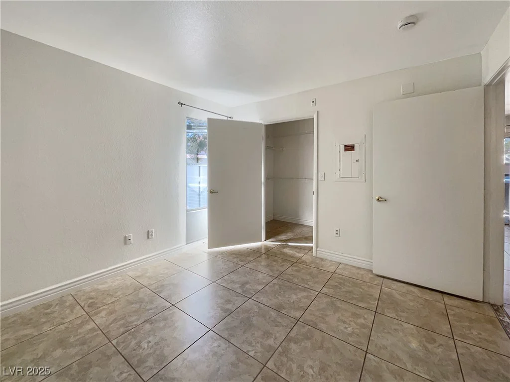 2300 Silverado Ranch, Las Vegas, NV 89183