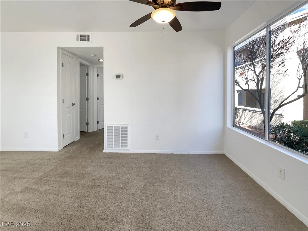 7200 Pirates Cove, Las Vegas, NV 89145
