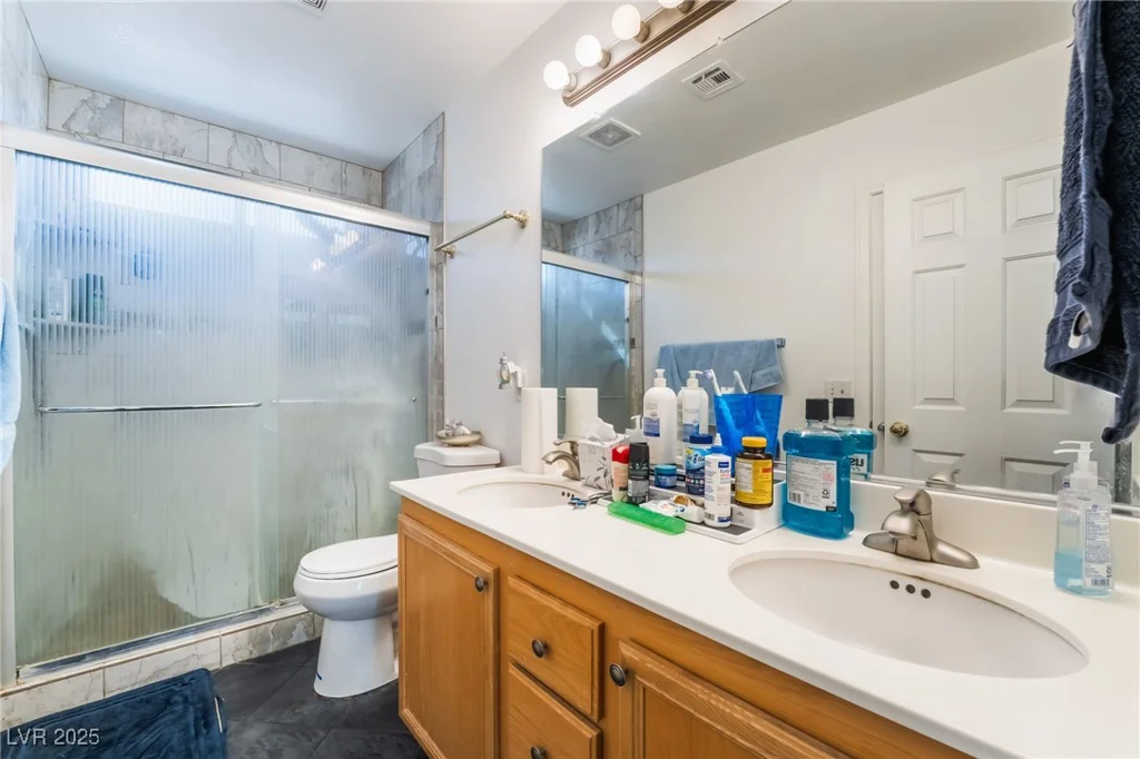 585 Dairy Creek, Las Vegas, NV 89183