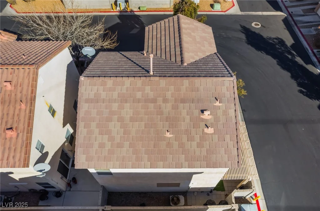 585 Dairy Creek, Las Vegas, NV 89183