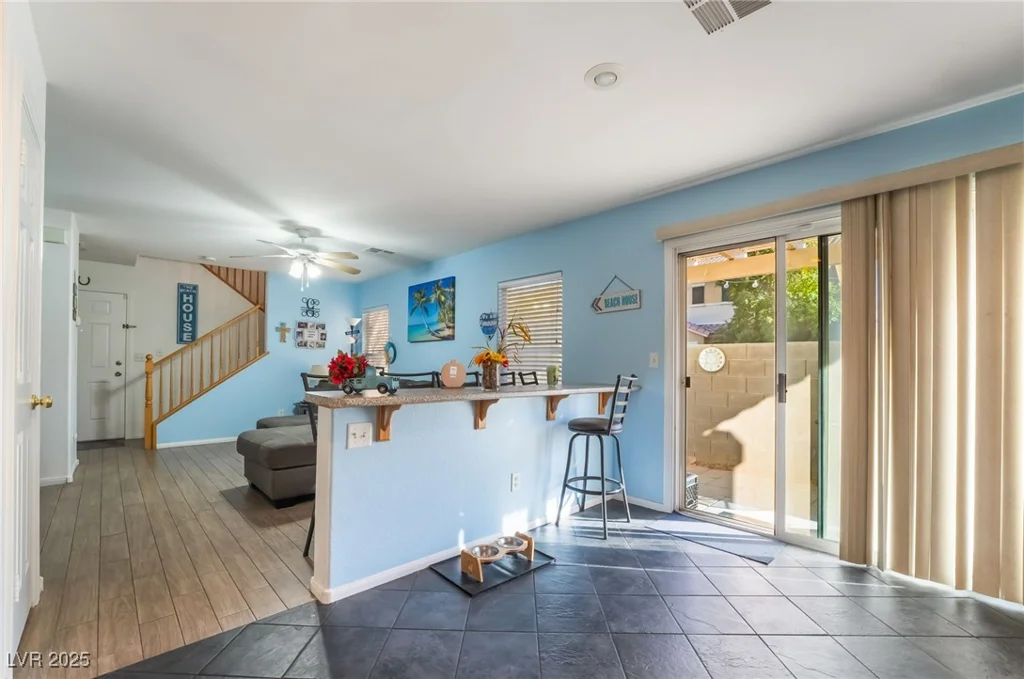 585 Dairy Creek, Las Vegas, NV 89183