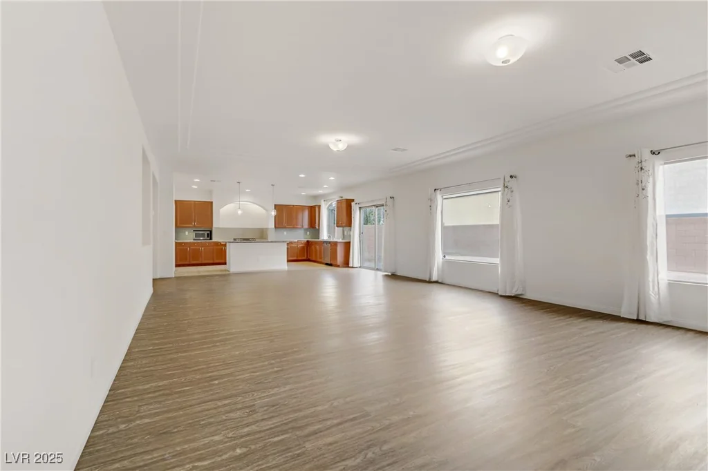 9792 Russian Hill, Las Vegas, NV 89141