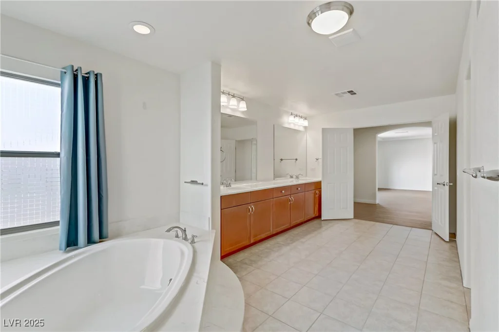 9792 Russian Hill, Las Vegas, NV 89141