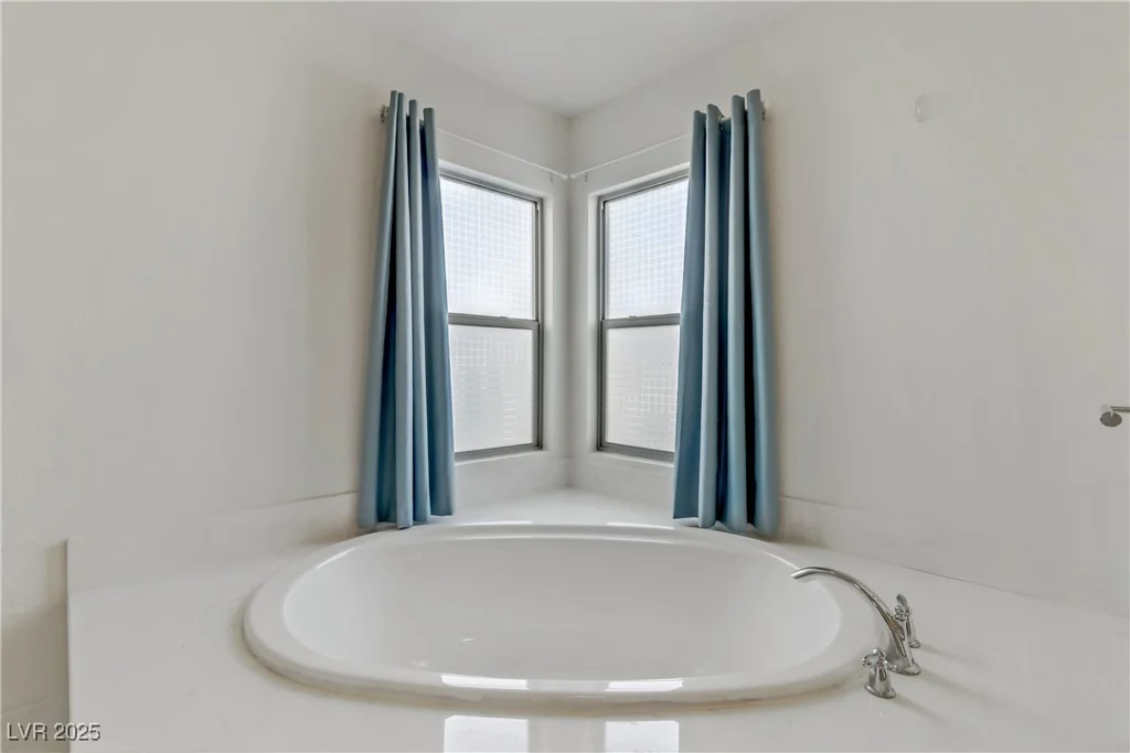 9792 Russian Hill, Las Vegas, NV 89141