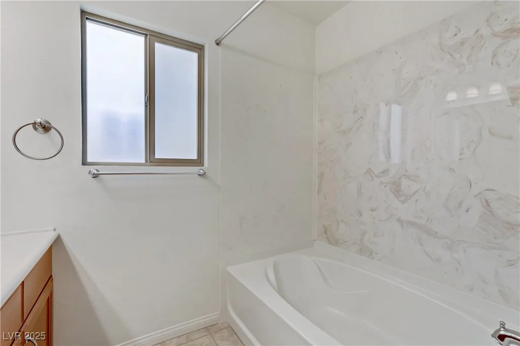 9792 Russian Hill, Las Vegas, NV 89141