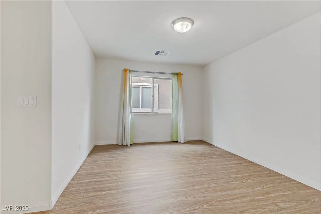 9792 Russian Hill, Las Vegas, NV 89141