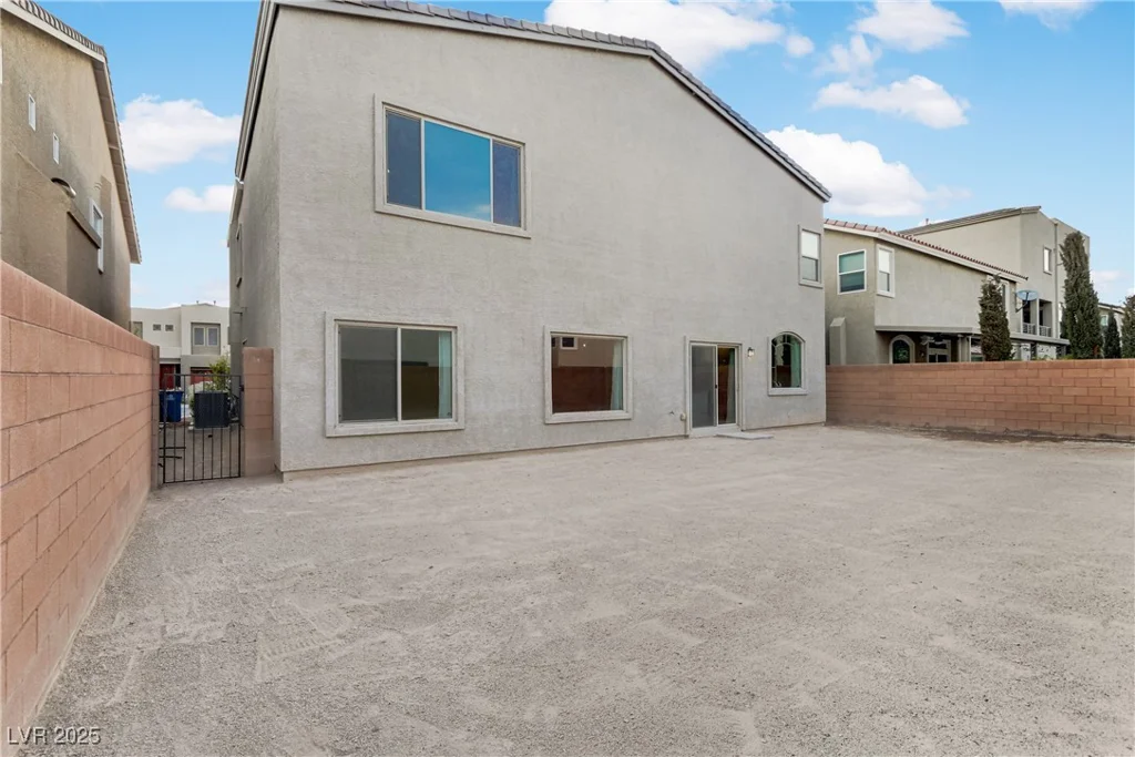 9792 Russian Hill, Las Vegas, NV 89141