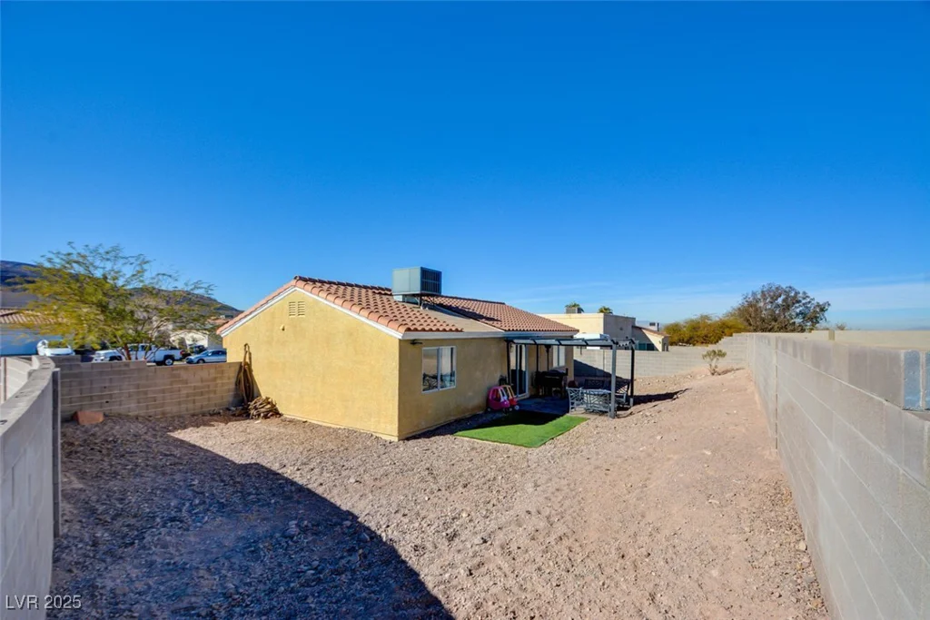 451 Wright, Henderson, NV 89015