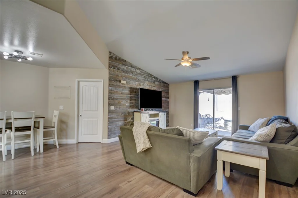 451 Wright, Henderson, NV 89015