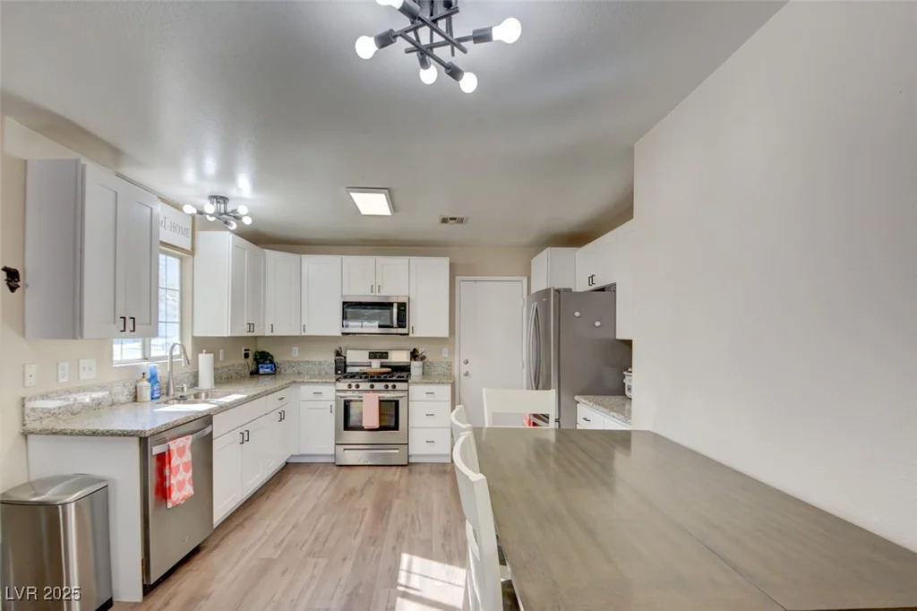 451 Wright, Henderson, NV 89015