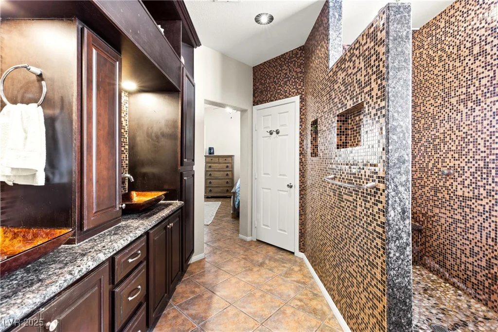 3801 Terrace Grove, Las Vegas, NV 89129