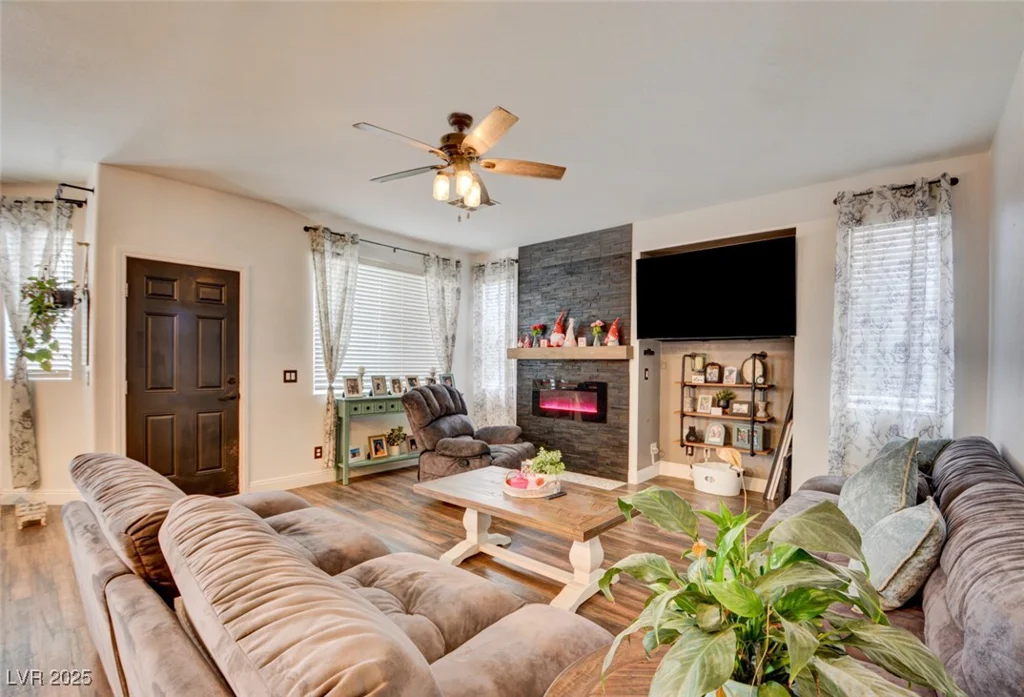 3402 Arcata Point, Las Vegas, NV 89141